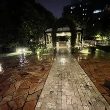 ソンブルイユ TOKYO（SOMBREUIL TOKYO）の画像｜ガーデン