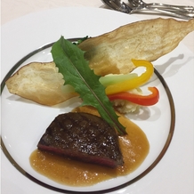 小さな結婚式　神戸モザイク店の画像｜牛フィレ肉、美味でした！