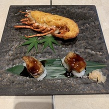 ザ・コンダーハウス（ＴＨＥ ＣＯＮＤＥＲ ＨＯＵＳＥ）の画像｜フォアグラ寿司。エビも美味しかったです！