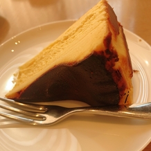 ザ・コンダーハウス（ＴＨＥ ＣＯＮＤＥＲ ＨＯＵＳＥ）の画像｜チーズケーキ