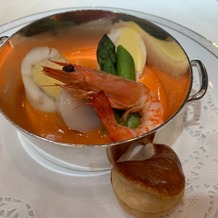 東京會舘の画像｜海老とアワビのスープ