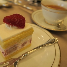 東京會舘の画像｜ウェディングケーキのショートケーキ