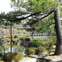 平安神宮会館の画像｜神苑の桜