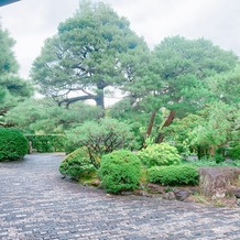 平安神宮会館の画像｜庭園
挙式前に写真撮影できる時間があるそうです