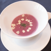 ヴォヤージュ　ドゥ　ルミエール北谷リゾートの画像｜紫芋のポタージュ