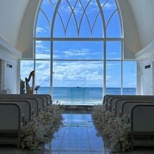 ザ・ヨミタンリゾート　アクアグレイス／ワタベウェディングの画像｜チャペル