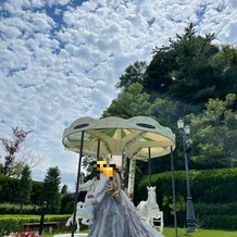 ガーデンテラス福岡　ホテル＆リゾートの画像｜お庭での前撮り写真です。
