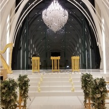 ララシャンスガーデン　東京ベイの画像｜チャペルの部屋を明るくした時