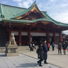 神田明神／明神会館の画像｜社内外観です。休日ですが、人はまばらです。