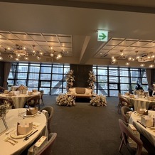 THE TOWER HOTEL NAGOYA（ザタワーホテルナゴヤ）の画像｜憧れのソファの高砂で、大人可愛い空間が広がっています。