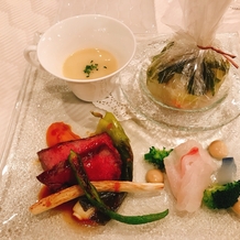 YOKKAICHI HARBOR 尾上別荘の画像｜試食での料理