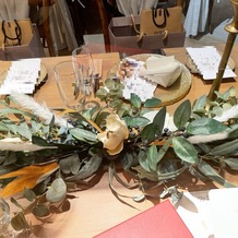 少人数専門 THE TRES TOKONAME（ザ・トレス　常滑）の画像｜披露宴会場テーブル装花