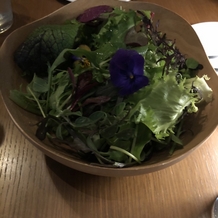 ＴＨＥ　ＵＰＰＥＲ（アッパー）の画像｜試食のグリーンサラダ