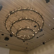 ザ・リバーサイドテラス広島ツリーズスクエアの画像｜披露宴会場照明設備