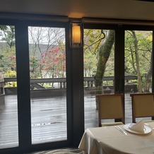 【少人数】ＴＥＲＲＡＣＥ　ａｔ　ＴＨＥ　ＧＡＲＤＥＮ　ＰＬＡＣＥ　蘇州園の画像