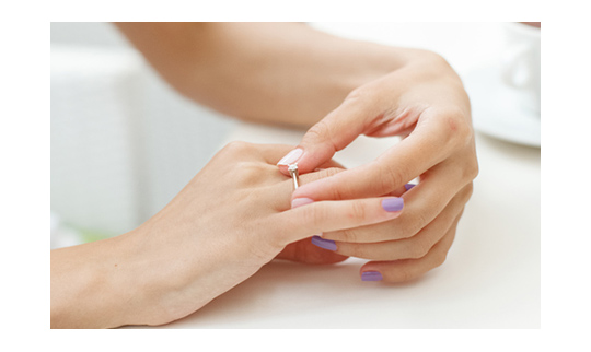 確認しておきたい 婚約指輪 結婚指輪のサイズ直しの注意点 結婚指輪 婚約指輪 ゼクシィ