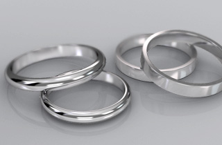 婚約指輪、結婚指輪で使いたい新素材！チタンのリング
