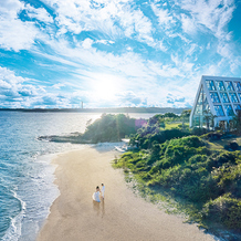 ザ・ギノザリゾート 美らの教会/アールイズ・ウエディングの写真