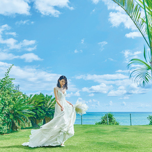 ザ・ギノザリゾート 美らの教会/アールイズ・ウエディングの写真