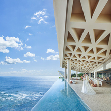 サザンチャペル/KIRANAH RESORT(キラナリゾート)沖縄:ドレス見学付きブライダルフェア ※銀座・名古屋・大阪・福岡