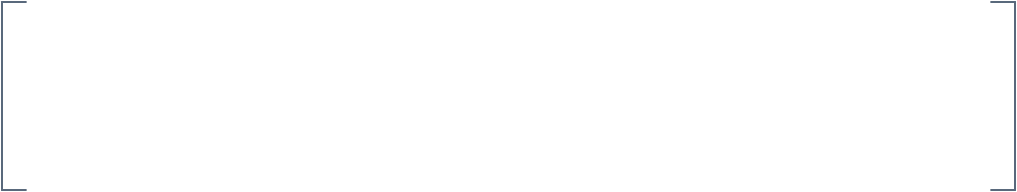 約550種類ものラインナップを誇るマリッジリング。エンゲージリングとの重ね着けも楽しめるデザイン。