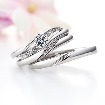 ＥＴＥＲＮＡＬ　ＦＩＲＳＴ　ＤＩＡＭＯＮＤ（エターナル　ファーストダイヤモンド）：『Blue Star/ブルースター』結婚指輪 lady's Pt950（128,000円）「あなたとの未来は最上の幸福」