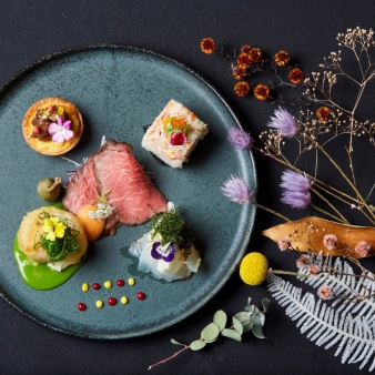 IRIS WATER TERRACE AYAMEIKE