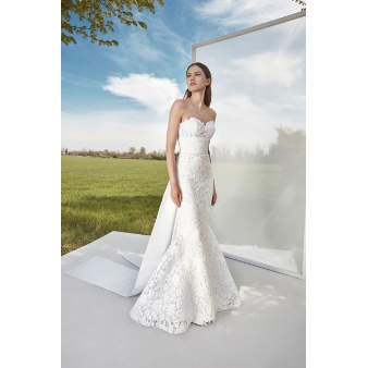 IRIS WATER TERRACE AYAMEIKE