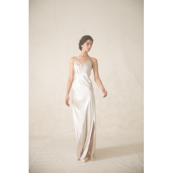 IRIS WATER TERRACE AYAMEIKE