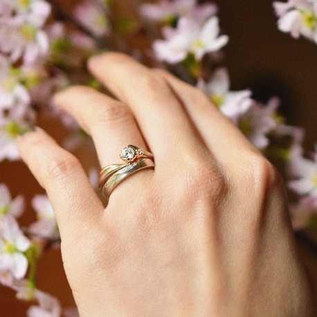 【杢目金屋】木目金とさくらダイヤモンドが指先を華やかに彩る《桜一輪》