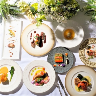 ローズガーデン／ロイヤルグレース大聖堂