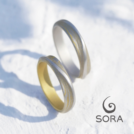 SORA リング 木目調 指輪 縒り木目 | オーダーメイドの結婚指輪（マリッジリング）なら