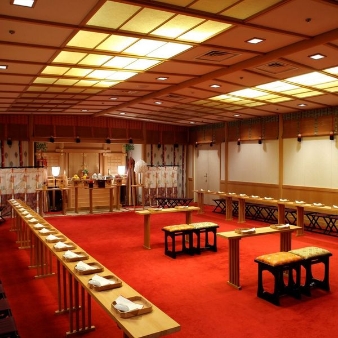 ロイヤルパークホテル