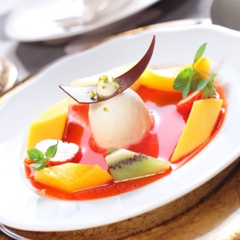 スタイリッシュウェディング　ヴィーナスコート　佐久平