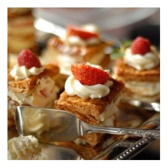 スタイリッシュウェディング　ヴィーナスコート　佐久平