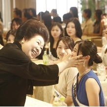 【ゼクシィ限定特別企画】ニキビ肌改善特化型「花嫁美容」講座のメインイメージ