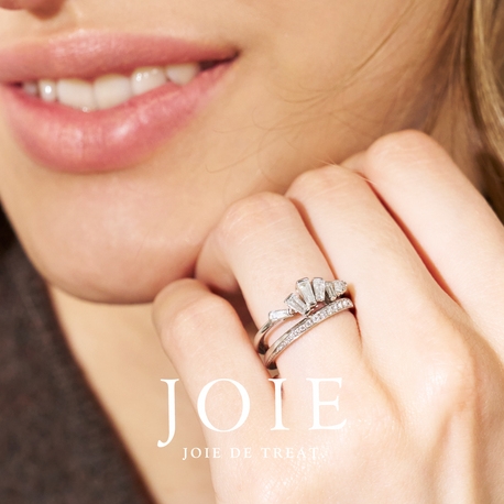 ねじれのあるハーフツイスト】洗練されたフォルムが美しいリング｜JOIE