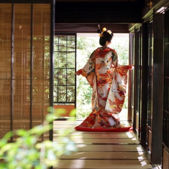 東京装苑（とうきょうそうえん）:庭園ロケ データ・衣装最大額も肌着小物も全部入り 138,000円～