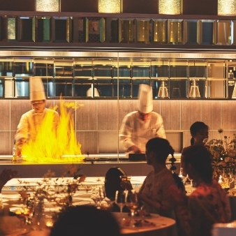 ノートルダム神戸 Ｎｏｔｒｅ Ｄａｍｅ ＫＯＢＥ