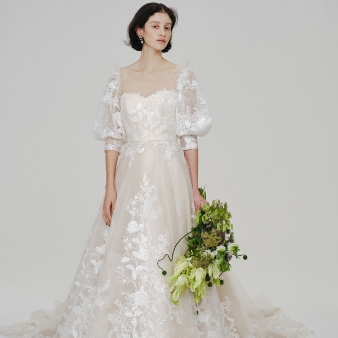 ノートルダム神戸 Ｎｏｔｒｅ Ｄａｍｅ ＫＯＢＥ