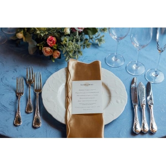 ＴＨＥ　ＦＩＶＥ　ＳＥＡＳＯＮＳ