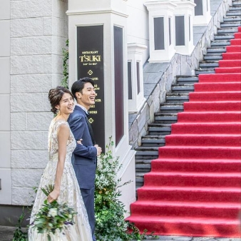 Ｔ’ＳＵＫＩ　ｓｕｒ　ｌａ　ｍｅｒ（ツキ　シュール　ラ　メール）