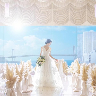 Ｔ’ＳＵＫＩ　ｓｕｒ　ｌａ　ｍｅｒ（ツキ　シュール　ラ　メール）