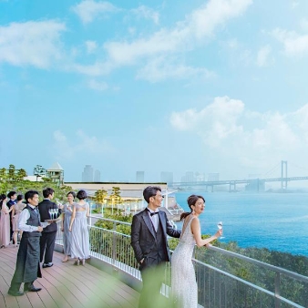 Ｔ’ＳＵＫＩ　ｓｕｒ　ｌａ　ｍｅｒ（ツキ　シュール　ラ　メール）