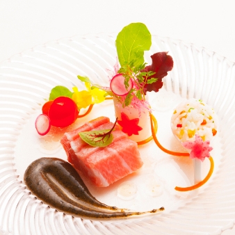 エミリア（Wedding Court EMILIA）