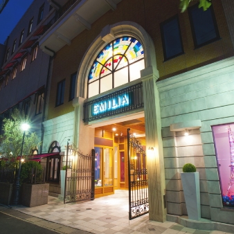 エミリア（Wedding Court EMILIA）