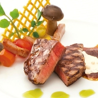 エミリア（Wedding Court EMILIA）