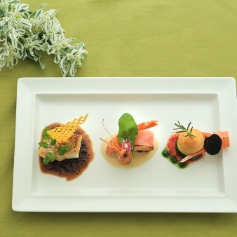 エミリア（Wedding Court EMILIA）