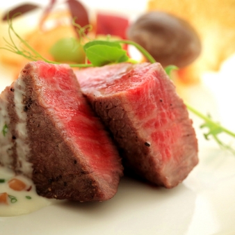 エミリア（Wedding Court EMILIA）