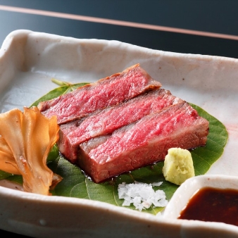 The KIKUSUIRO narapark（菊水楼）